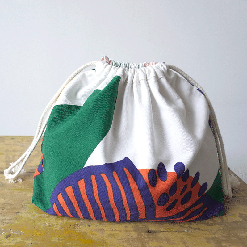 How to Make a Fully Lined Drawstring Bag with Boxed Bottom