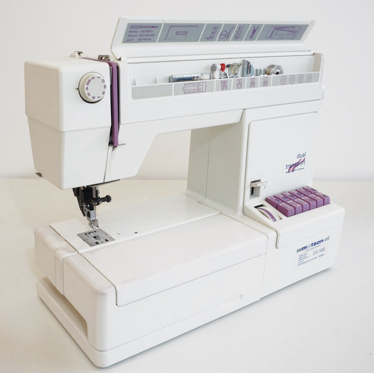 Sewing Machine Basics Workshop: IN PERSON OR ZOOM OPTIONS / The